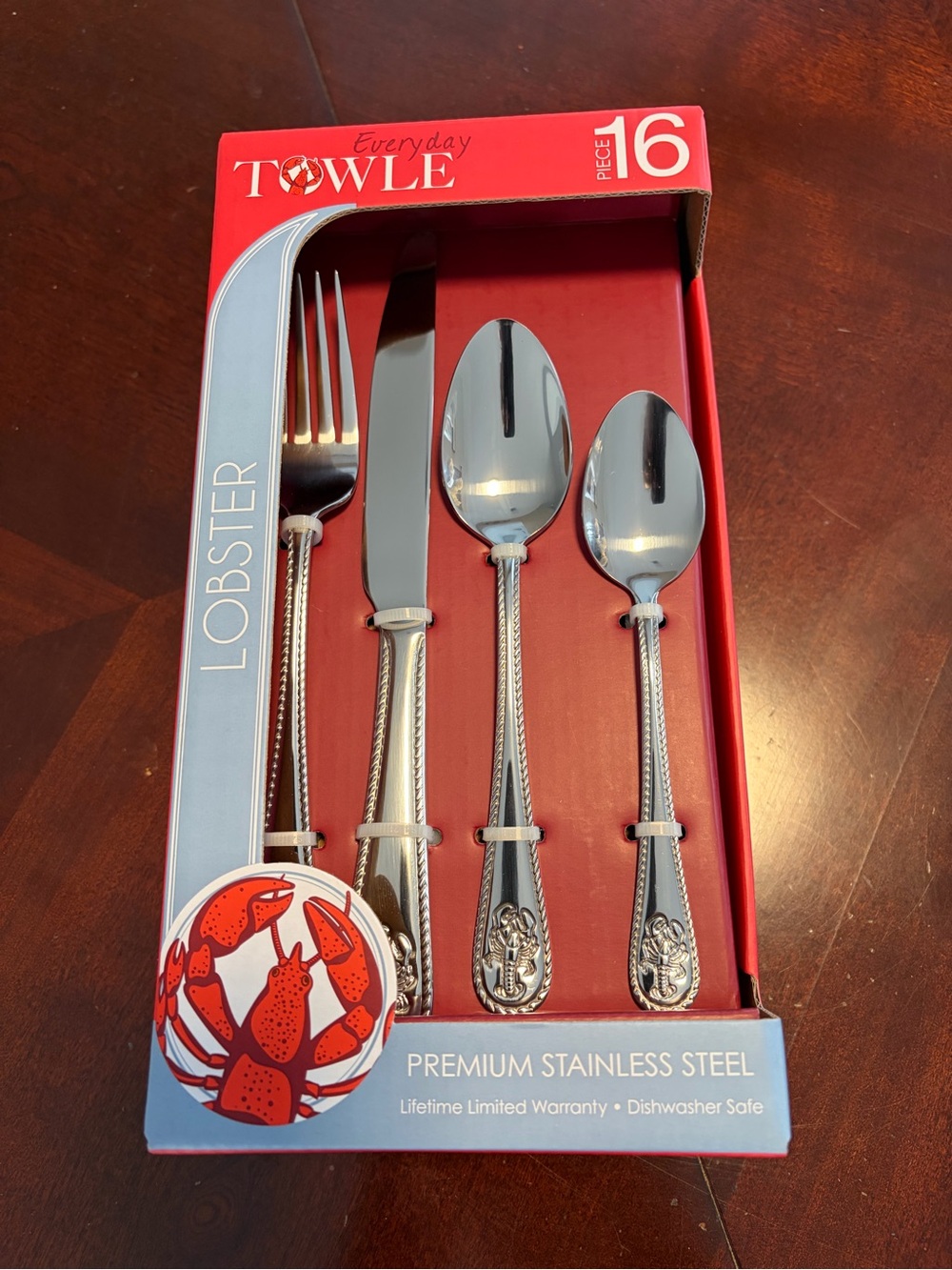 Towle Silver Lobster Motif 16-Piece Flatware Set